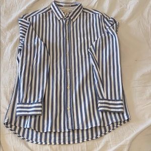 H&M button down fashion top